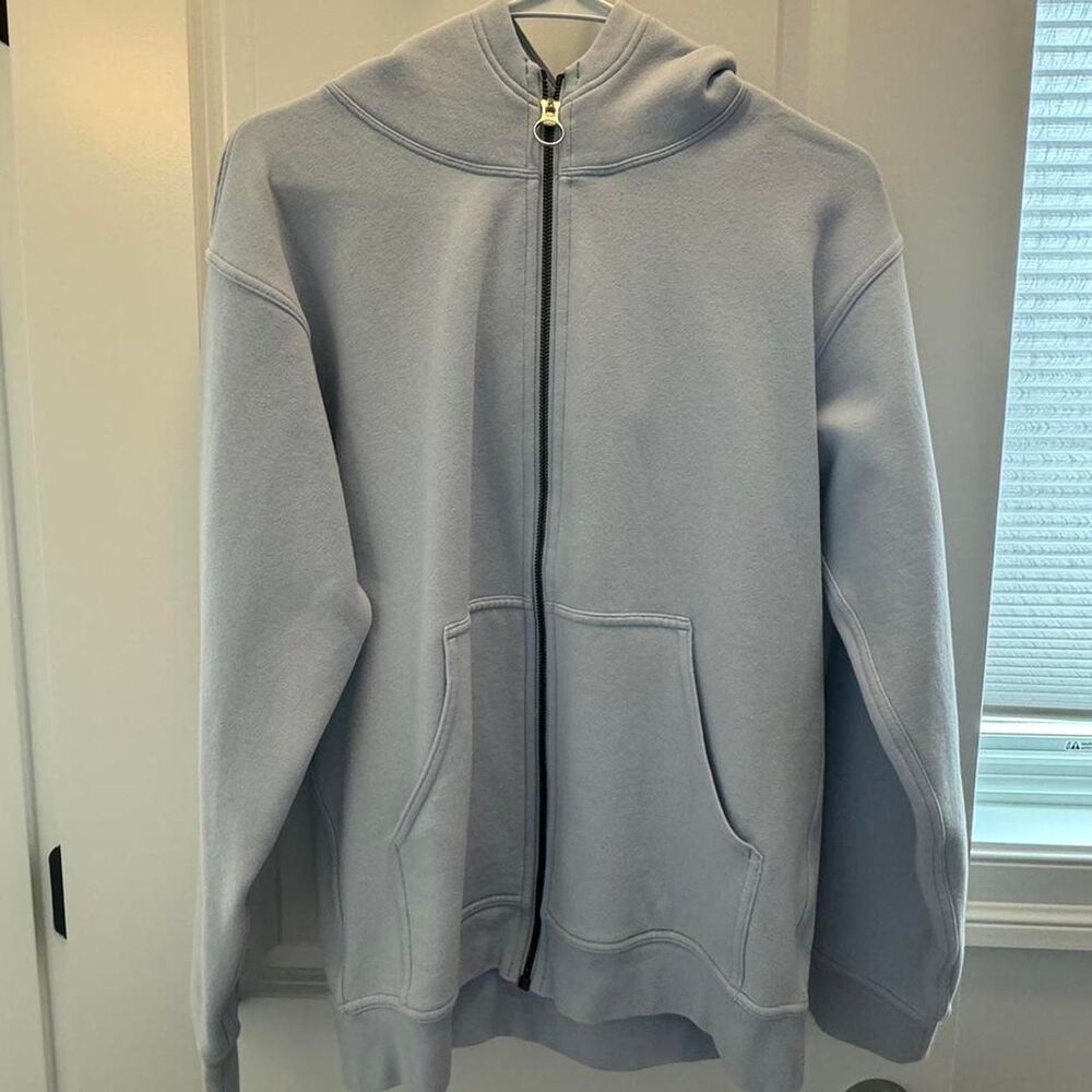 Lululemon Women's Blue Hoodie